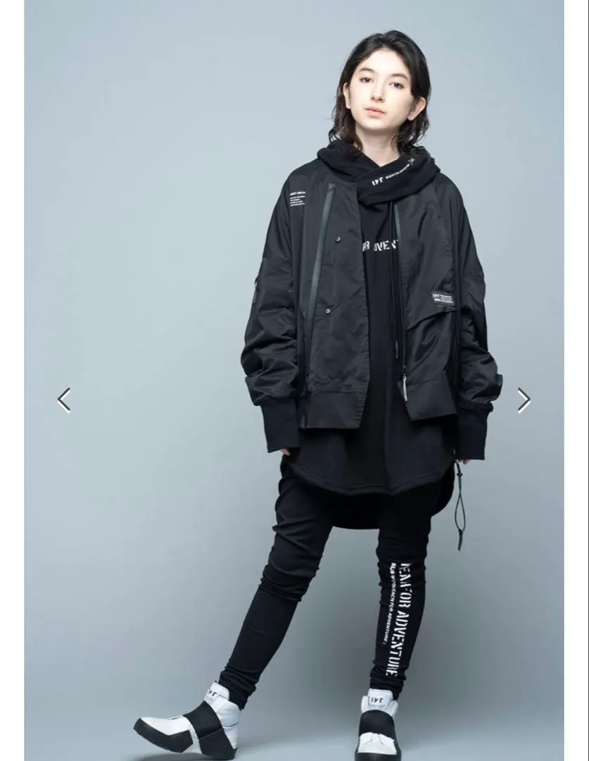 2026年最新】ニルズ nilos パーカーの人気アイテム - メルカリ