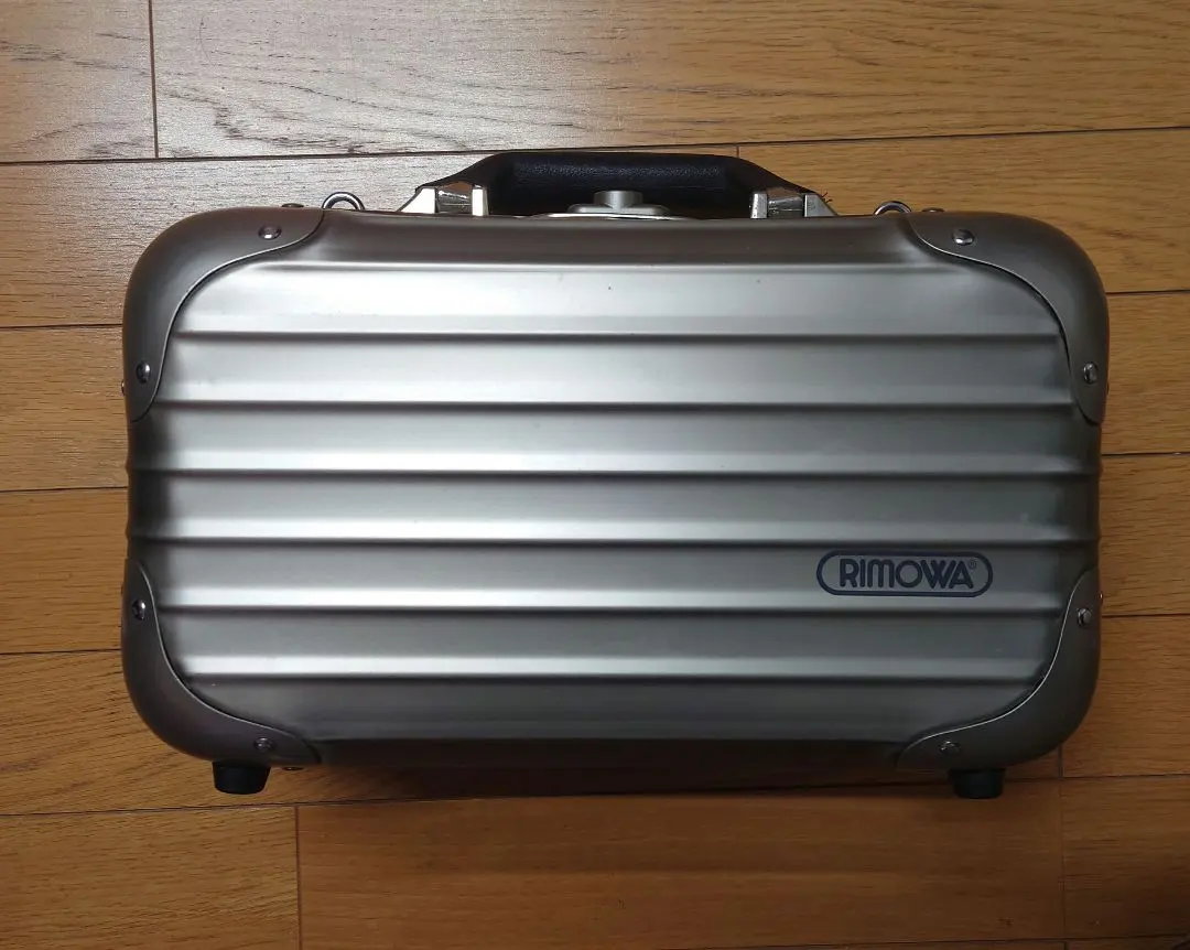 2026年最新】rimowa ピッコロの人気アイテム - メルカリ