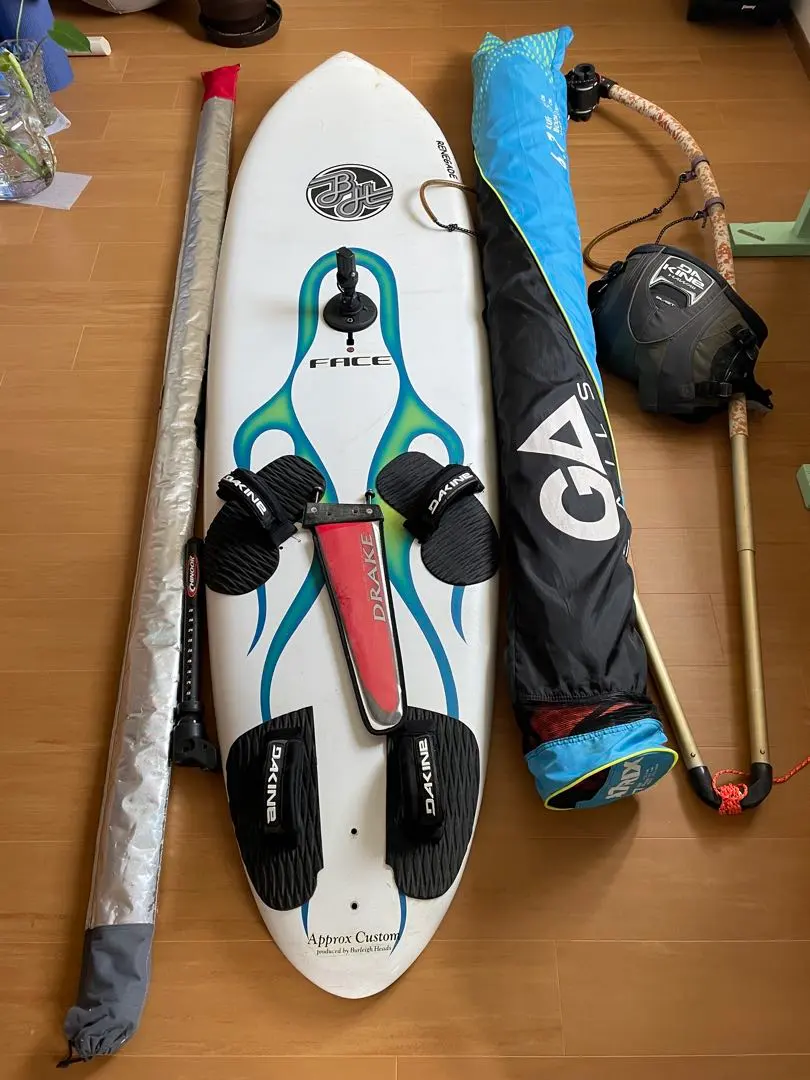 2026年最新】ウィンドサーフィンハーネスの人気アイテム - メルカリ