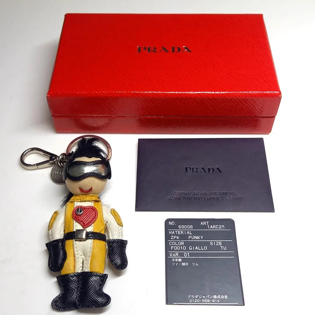2026年最新】プラダ人形の人気アイテム - メルカリ