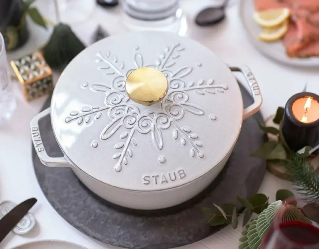 2026年最新】staub スノーフレークの人気アイテム - メルカリ