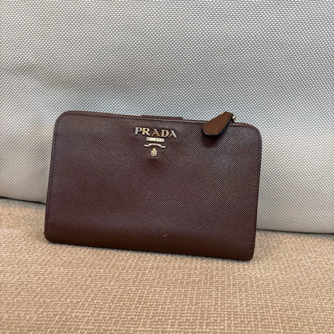 2026年最新】プラダ パイソン財布の人気アイテム - メルカリ