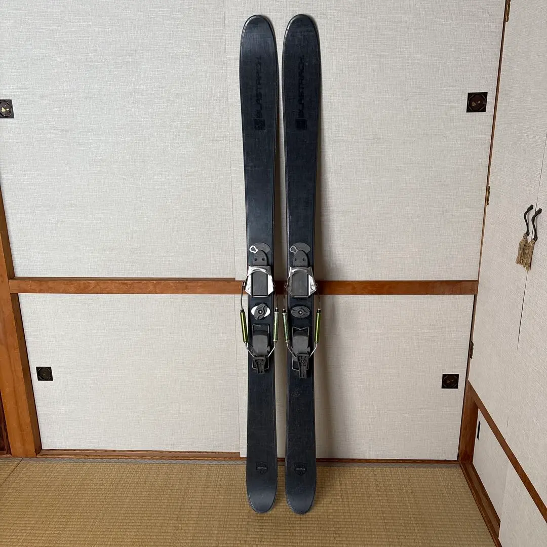 2026年最新】BLASTRACK FARTHERの人気アイテム - メルカリ