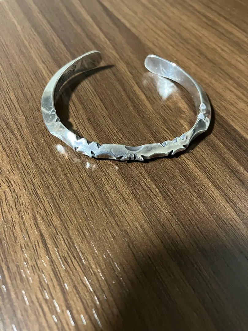 2026年最新】Big Hand バングル・リストバンドの人気アイテム - メルカリ