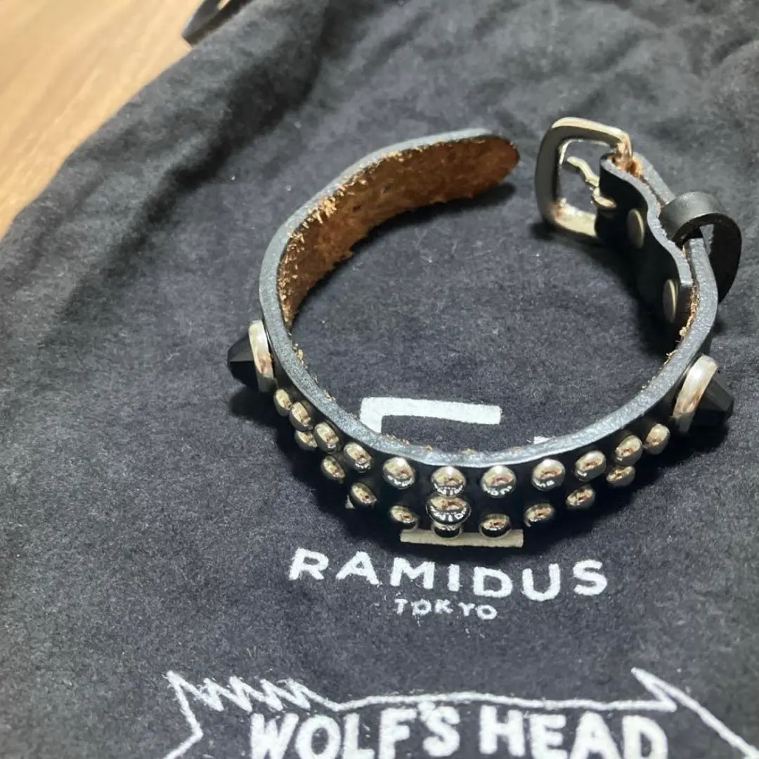 2026年最新】ウルフズヘッド リストバンドの人気アイテム - メルカリ