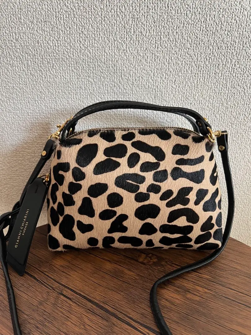 2026年最新】ジャンニキャリーニ ハラコの人気アイテム - メルカリ