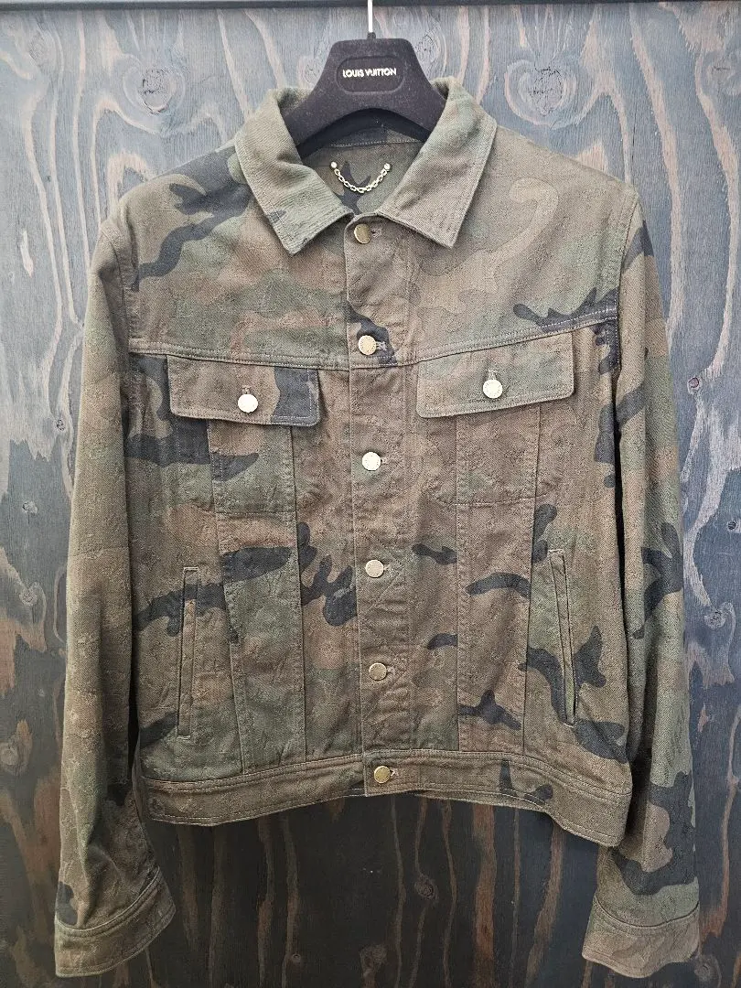 2026年最新】ヴィトン シュプリーム 迷彩の人気アイテム - メルカリ