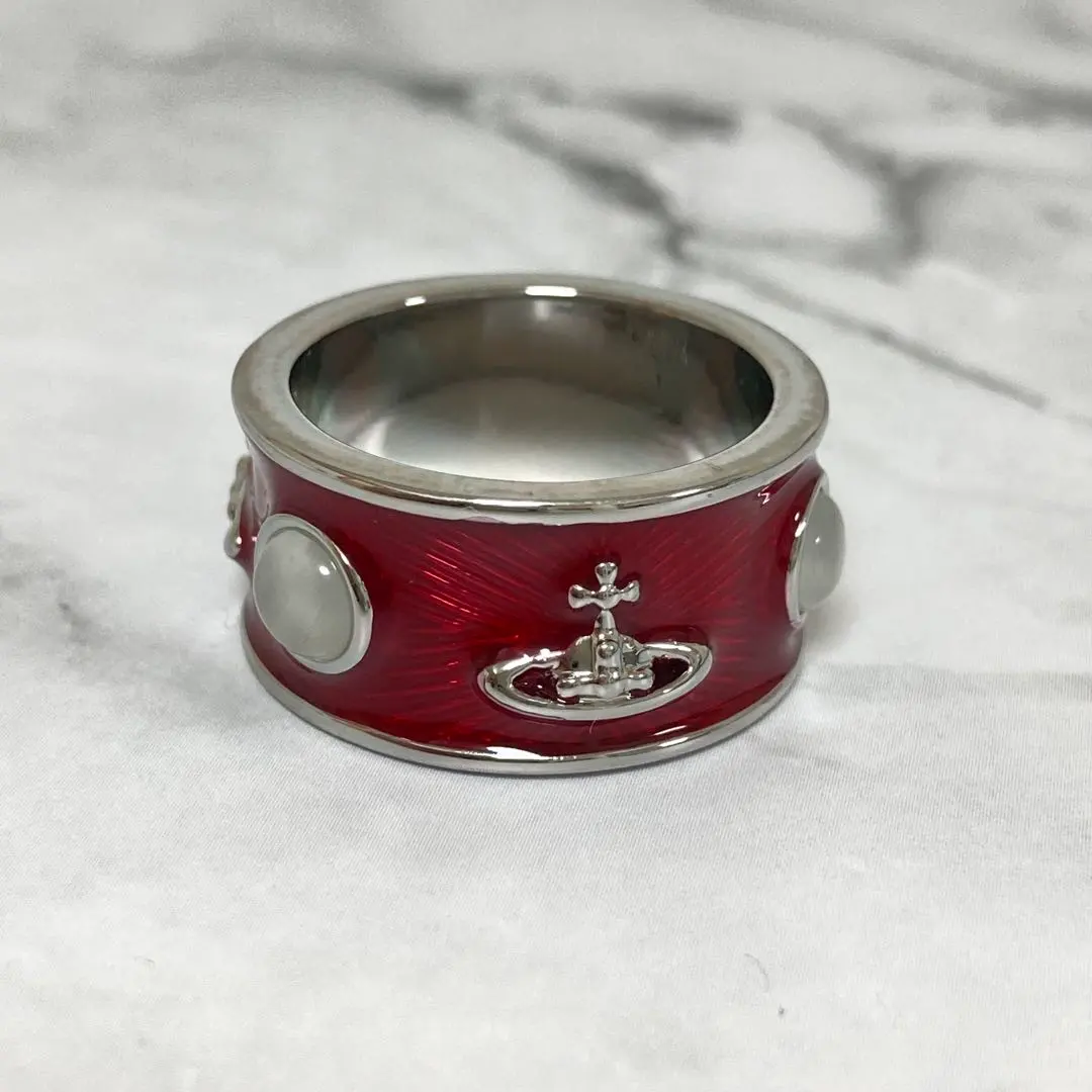 2026年最新】ヴィヴィアン キングリングの人気アイテム - メルカリ