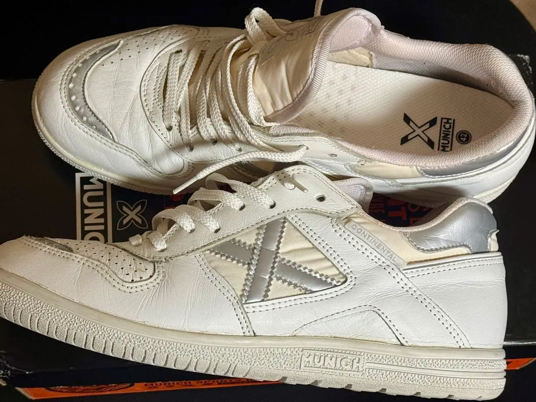 2026年最新】munich フットサル シューズの人気アイテム - メルカリ