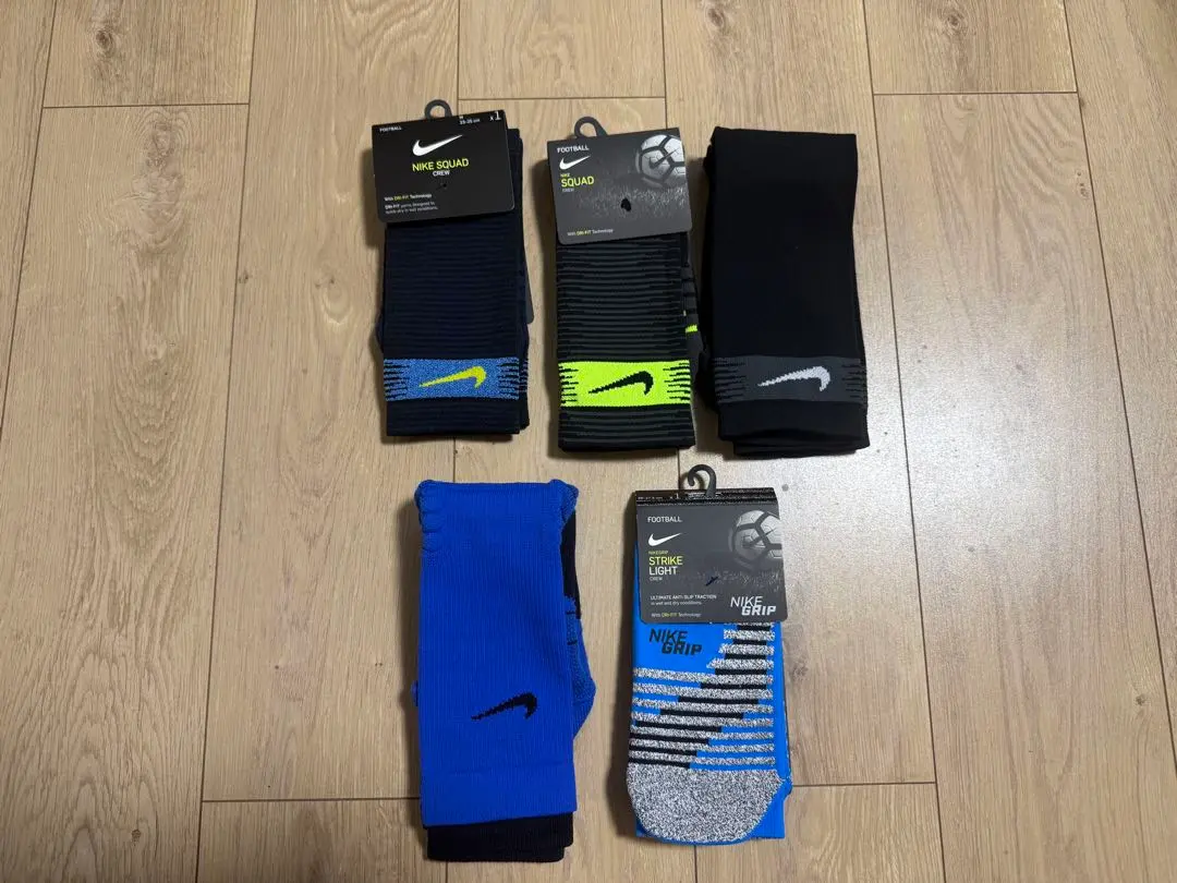 2026年最新】nike ナイキ ソックスsquadの人気アイテム - メルカリ