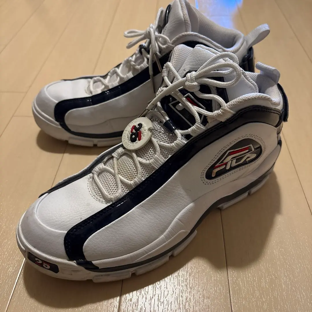 2026年最新】fila グラントヒル2 28の人気アイテム - メルカリ