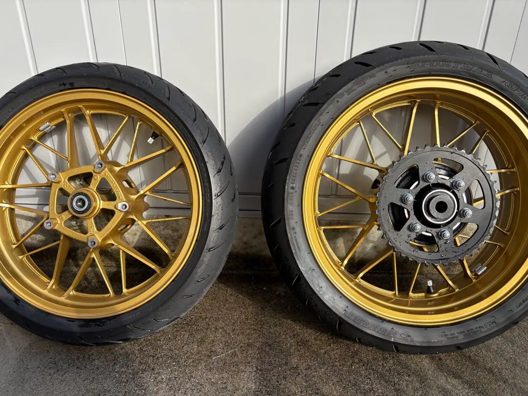 2026年最新】z900rs ホイール 純正の人気アイテム - メルカリ