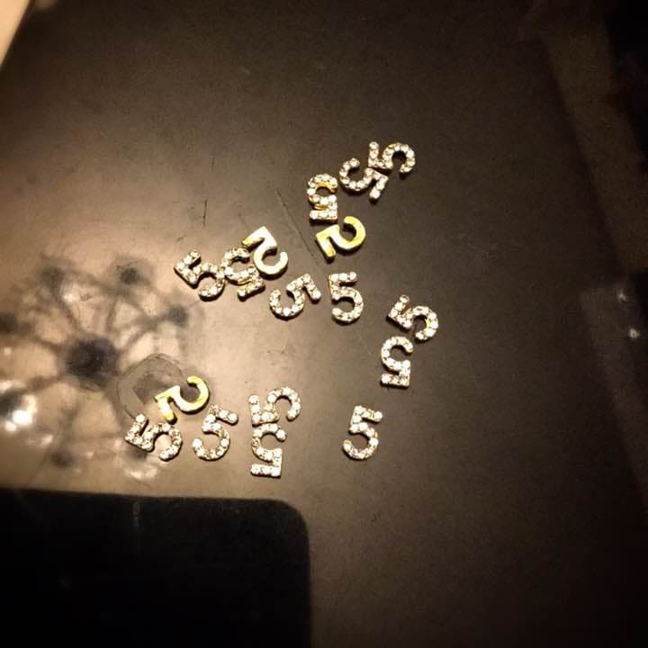 No150. 2種★ナンバー５★ビジューネイル