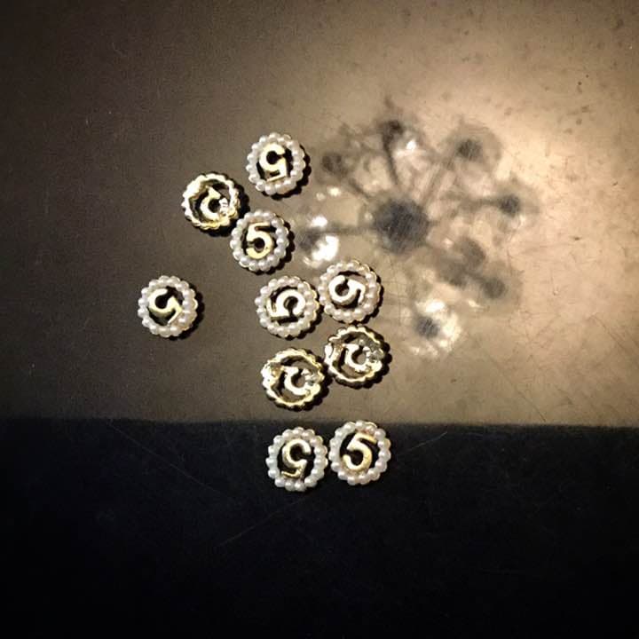 No150. 2種★ナンバー５★ビジューネイル