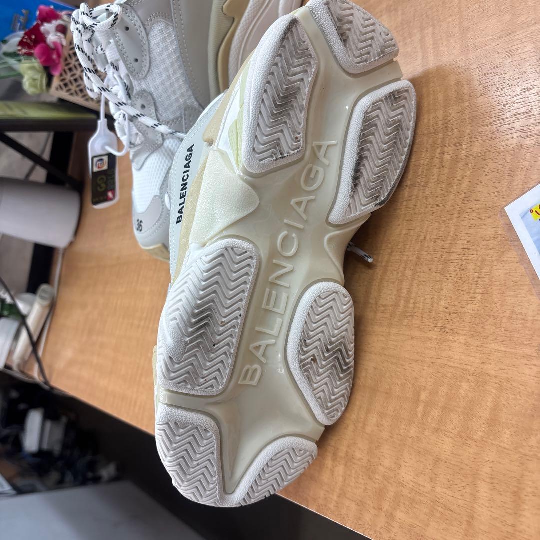 BALENCIAGA ホワイトスニーカー 36