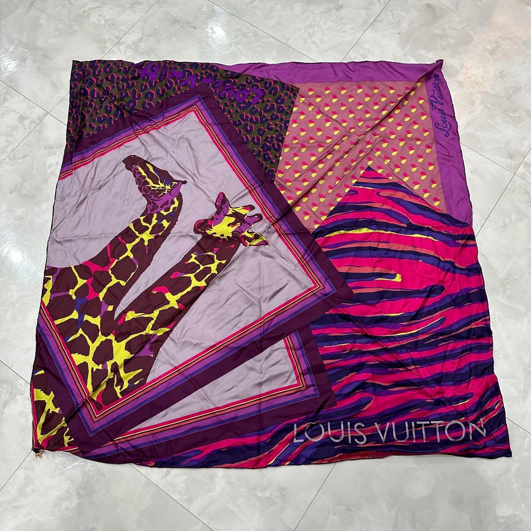 LOUISVUITTON□スカーフ□タッセル付き□総柄□アニマル□ロゴチャーム