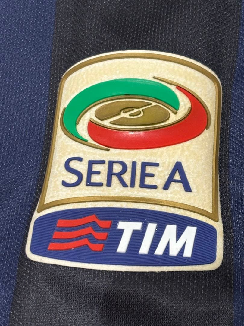 インテル・ミラノ サネッティの引退記念、直筆サイン入りユニフォーム