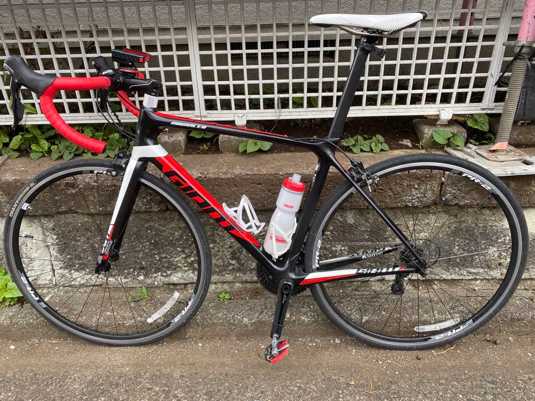 GIANT TCR Advanced 2 (2016年モデル)