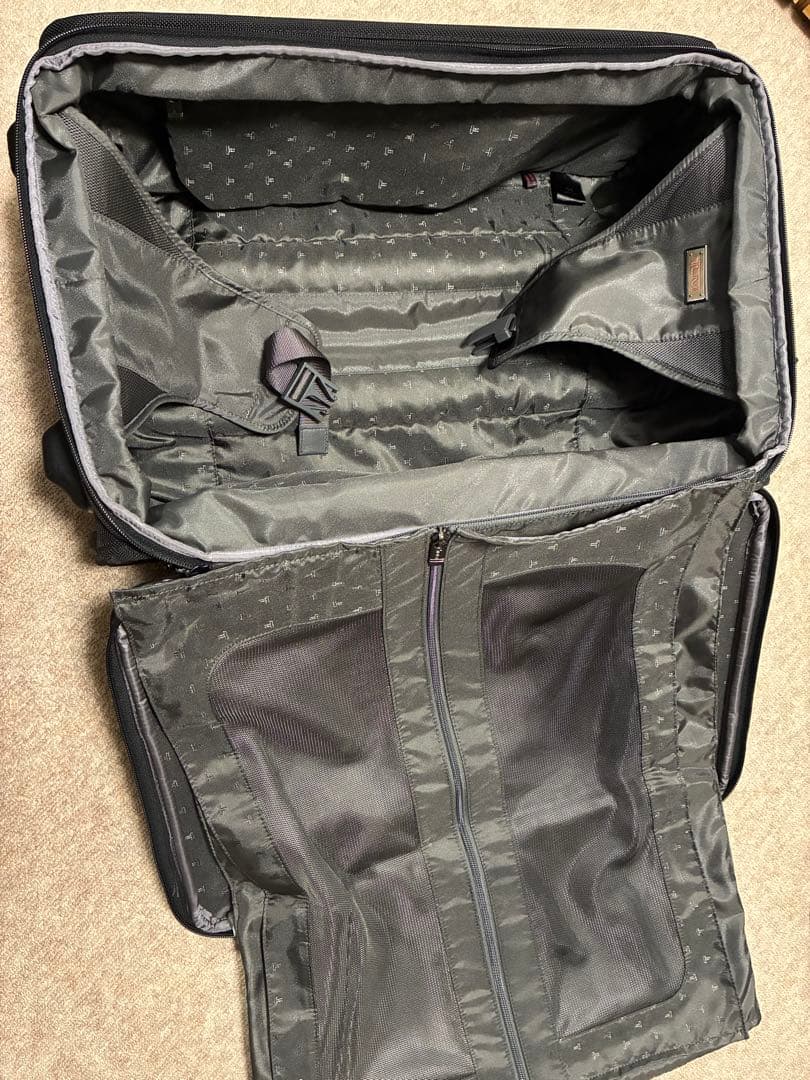 Tumi キャリーケース