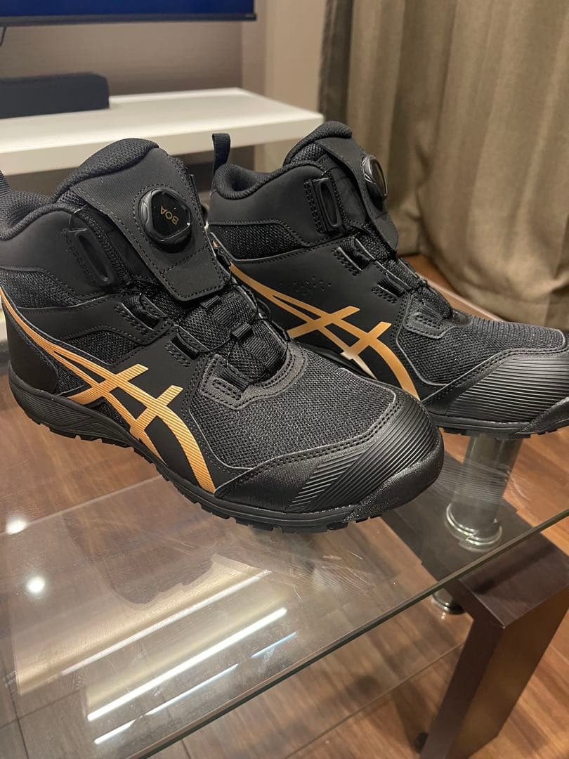 限定色　新品　asics CP214 TOUGH.020 27.0cm 安全靴