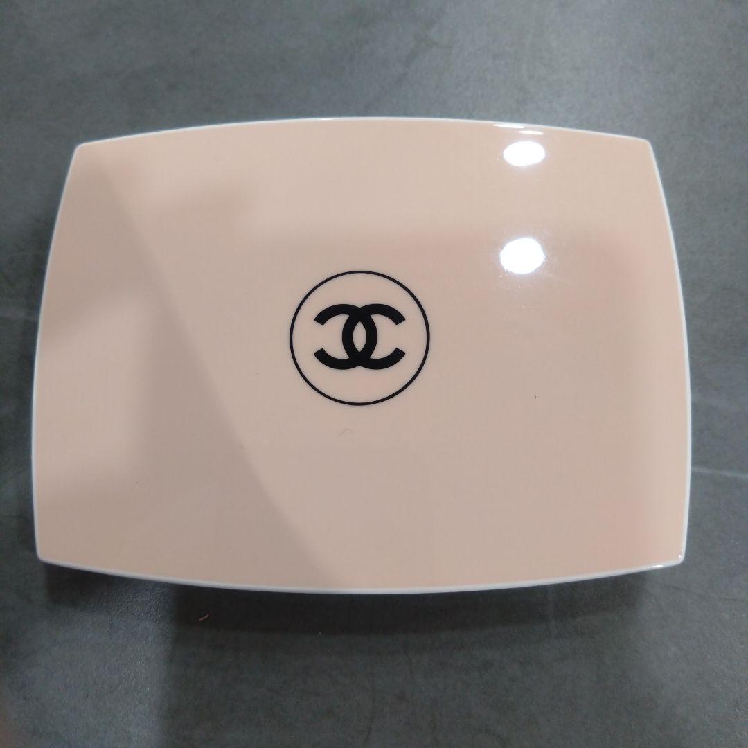 CHANEL ル ブラン ブライトニング コンパクト B10 - メルカリ