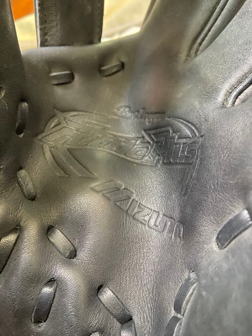 高橋由伸モデル　軟式外野用　ミズノ