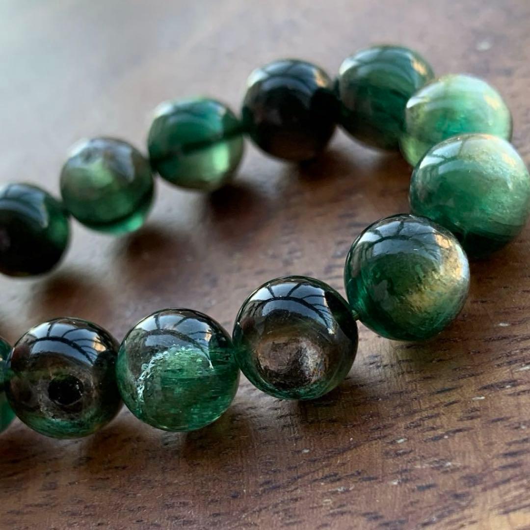 【レア】【希少】・【シャイニング グリーンマイカ】【雲母】