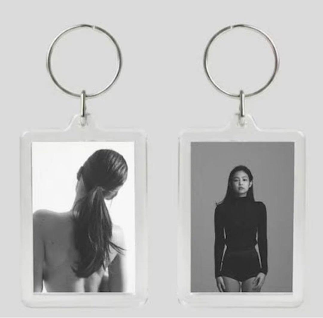 JENNIE ジェニー J2NNI5 フォト キーチェーン - メルカリ