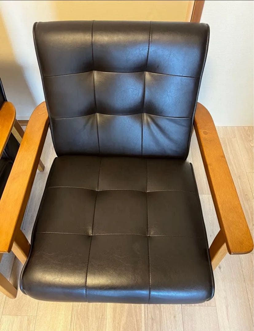 1人掛けソファ ブラウン 木肘 レトロモダン　B