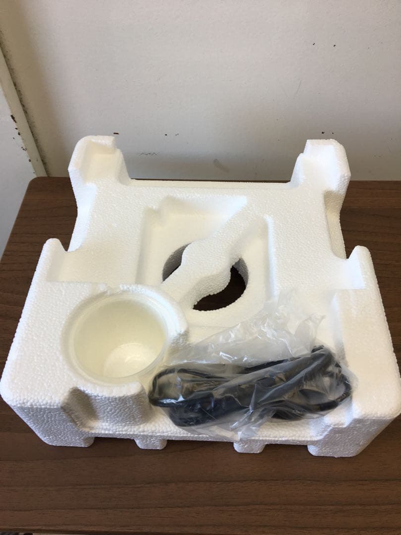 S670 電気圧力なべ　アイリスオーヤマ　未使用品　本日限りのSALEです