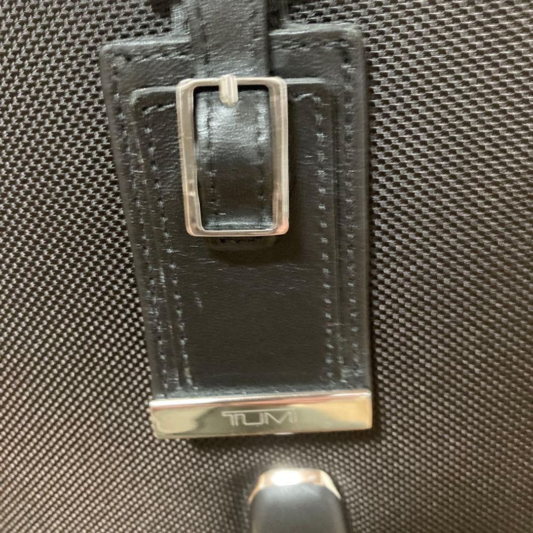 TUMI 黒 キャリーケース　23020D