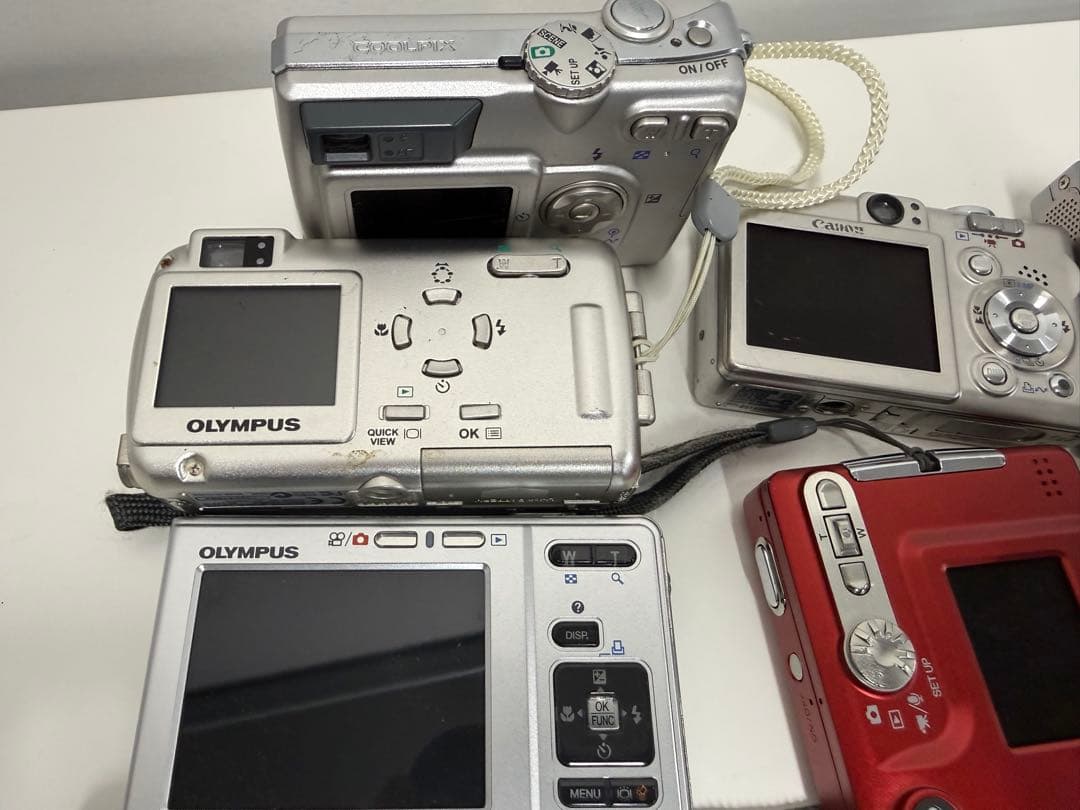m*u様 コンパクトデジタルカメラ まとめて SONY/Canonなど　ジャンク
