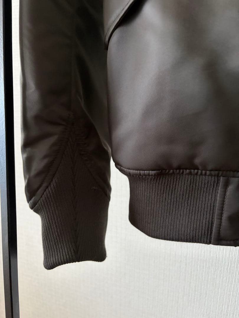 ジルサンダー+j ハイブリッドダウンオーバーサイズMA-1 /カーキ/サイズM