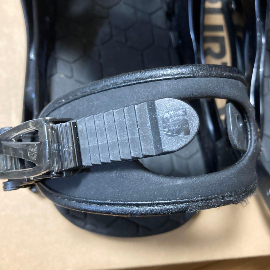 BURTON MISSION SMALLS YOUTH Sサイズビンディング