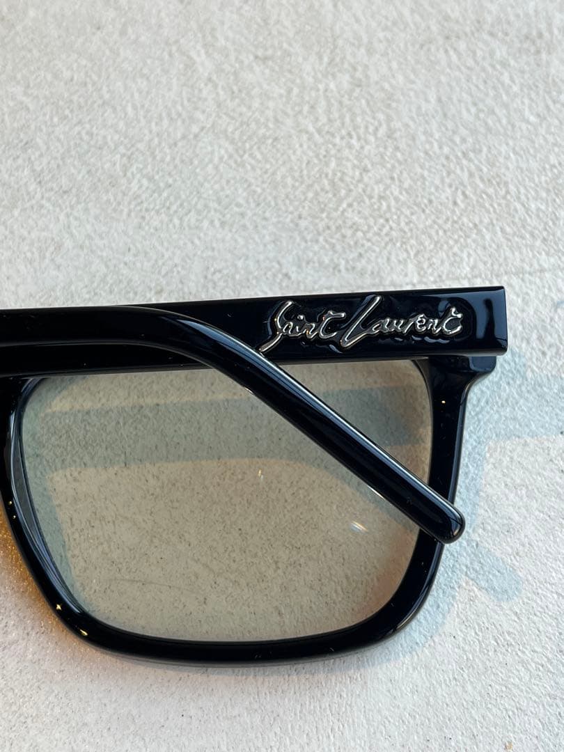 【極美品】SAINT LAURENT PARIS メガネフレーム　ブラック