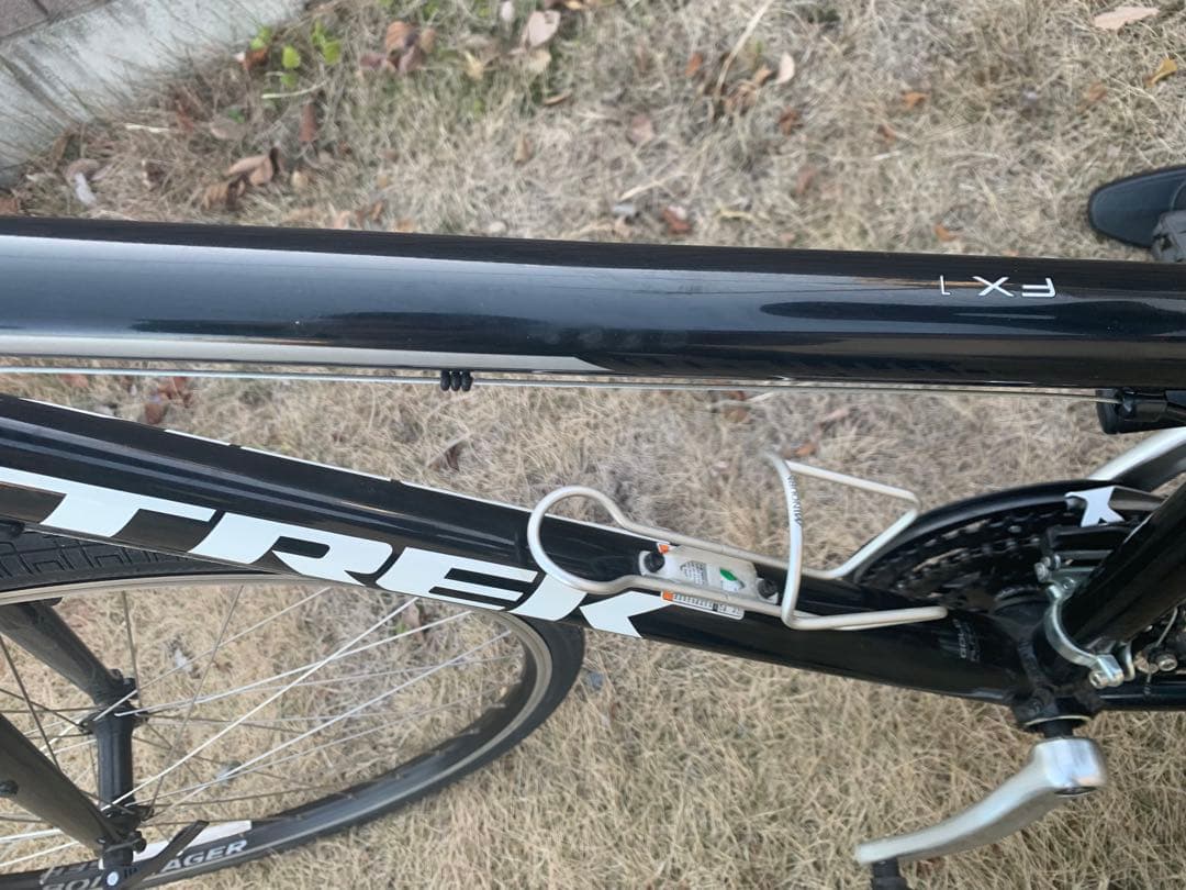 トレック　TREK FX1 数回使用　屋内保管 多分Sサイズ