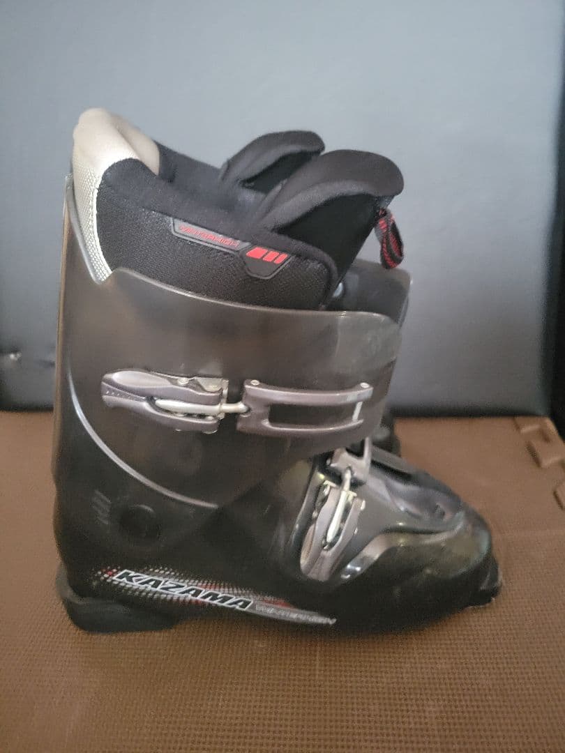 スキー　ブーツ　KAZAMA　27