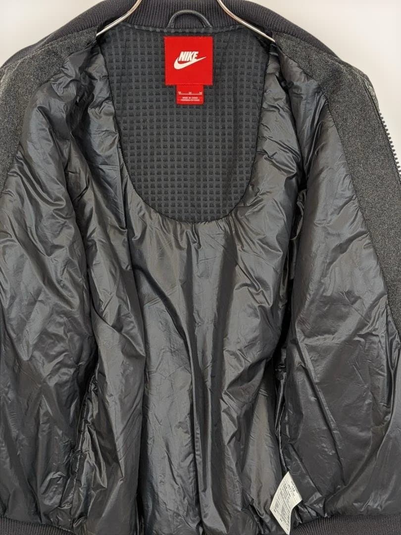 NIKE ジャケット Mサイズ ブラック グレー 本革 レザー 中綿入り