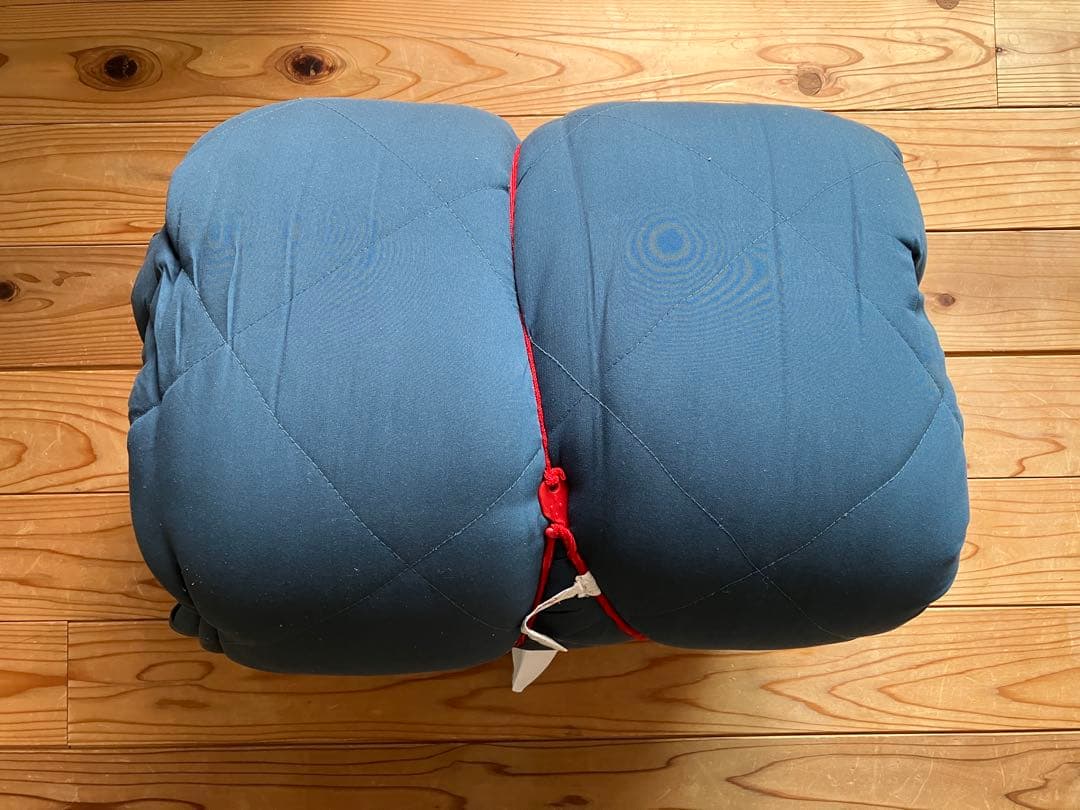 コールマン マルチレイヤースリーピングバッグ オールシーズン対応 ファミリー向け