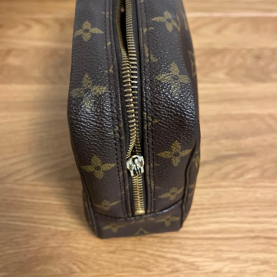 ルイヴィトン モノグラム ポーチ セカンドバッグ トゥルース