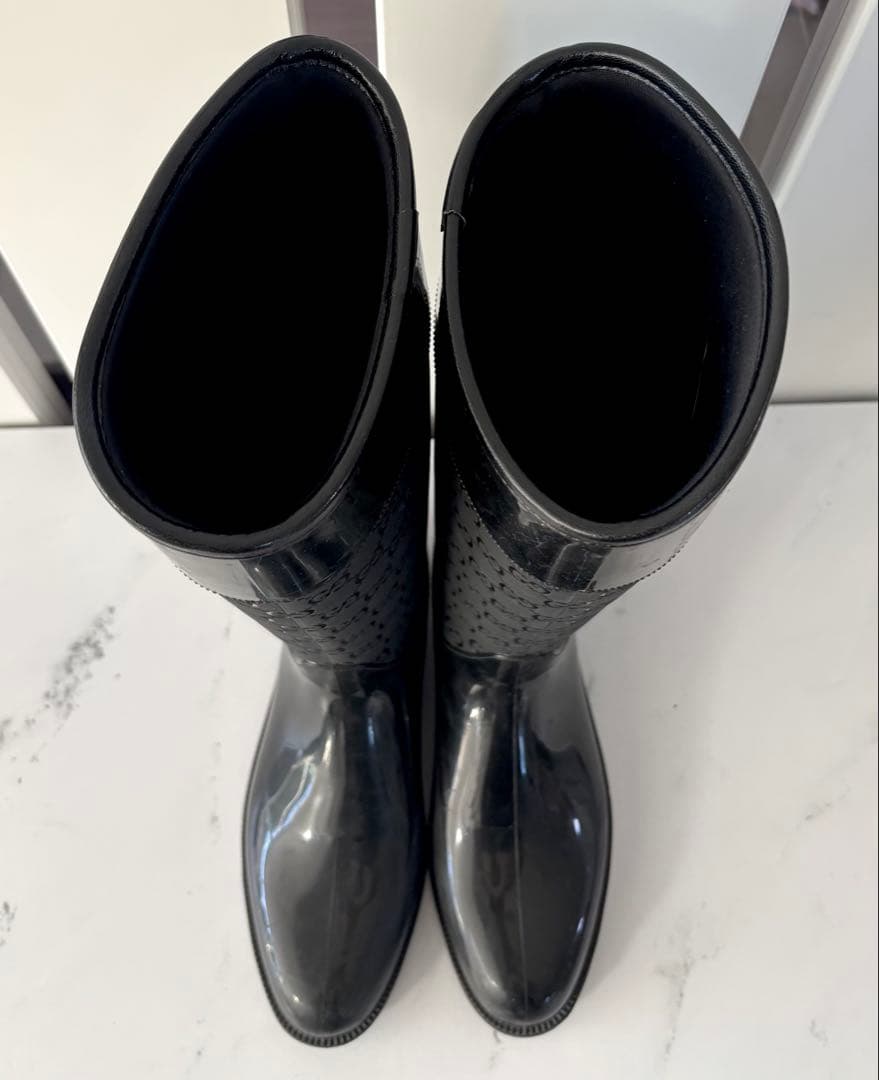 【GUCCI】グッチ ブラックラバーブーツ GGロゴ