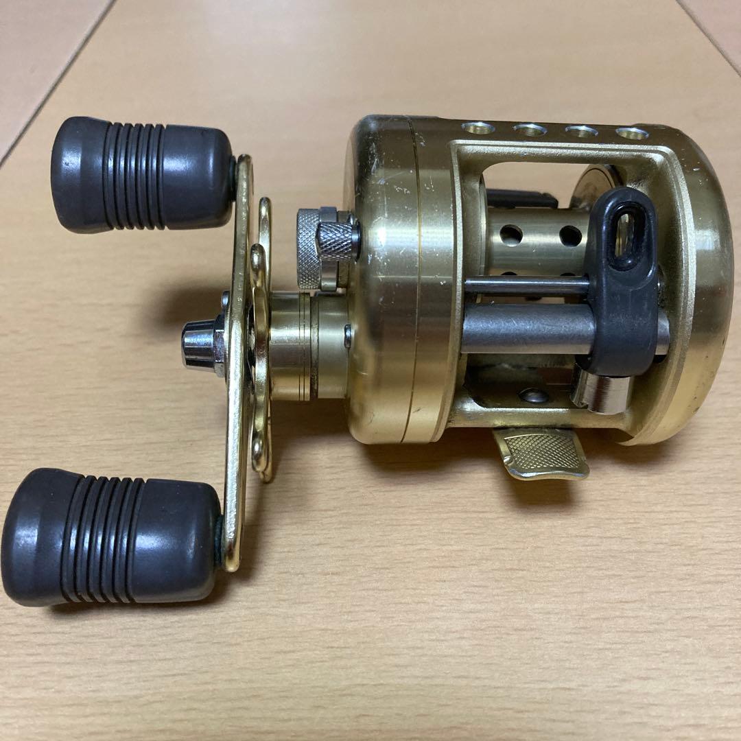 kubodai9　Shimano CALCUTTA 100XTベイトリール