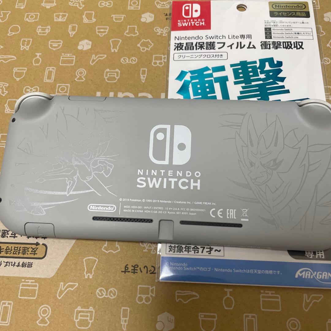 美品　Switch Light ザシアン・ザマゼンタ
