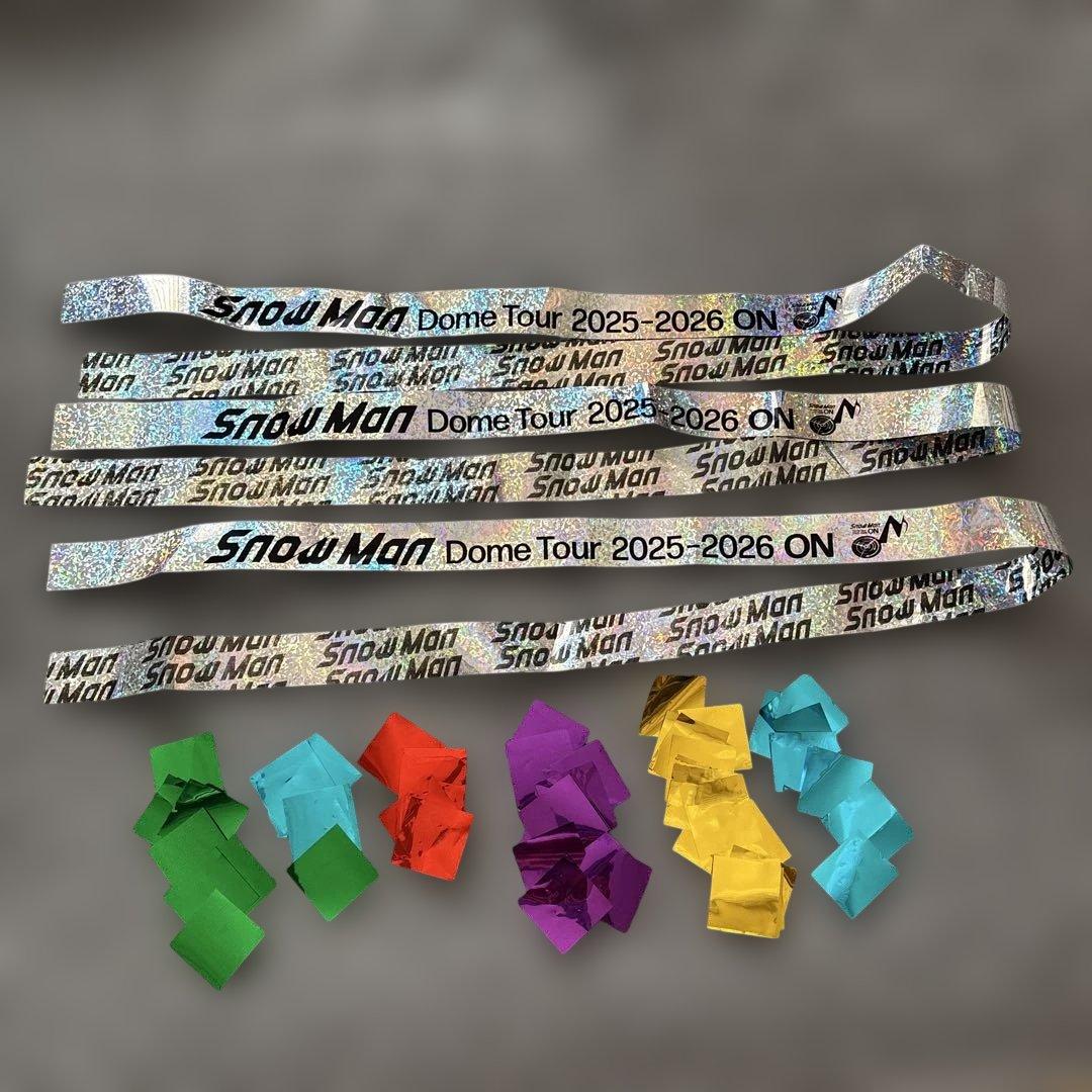 SnowMan 銀テープ キラキラ 落下物 - メルカリ