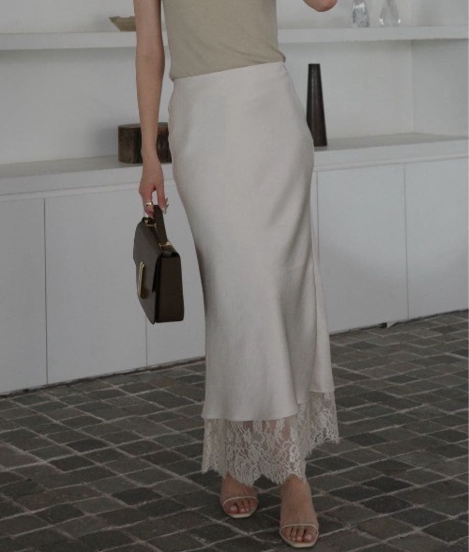 anuans レースレイヤードサテンナロースカート