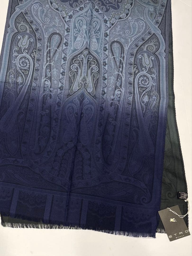 新品タグ付☆エトロ　ストール　ロングスカーフ ペイズリー　グラデーション　 美品
