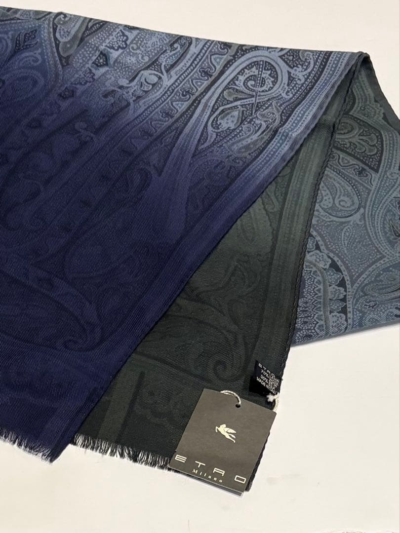 新品タグ付☆エトロ　ストール　ロングスカーフ ペイズリー　グラデーション　 美品