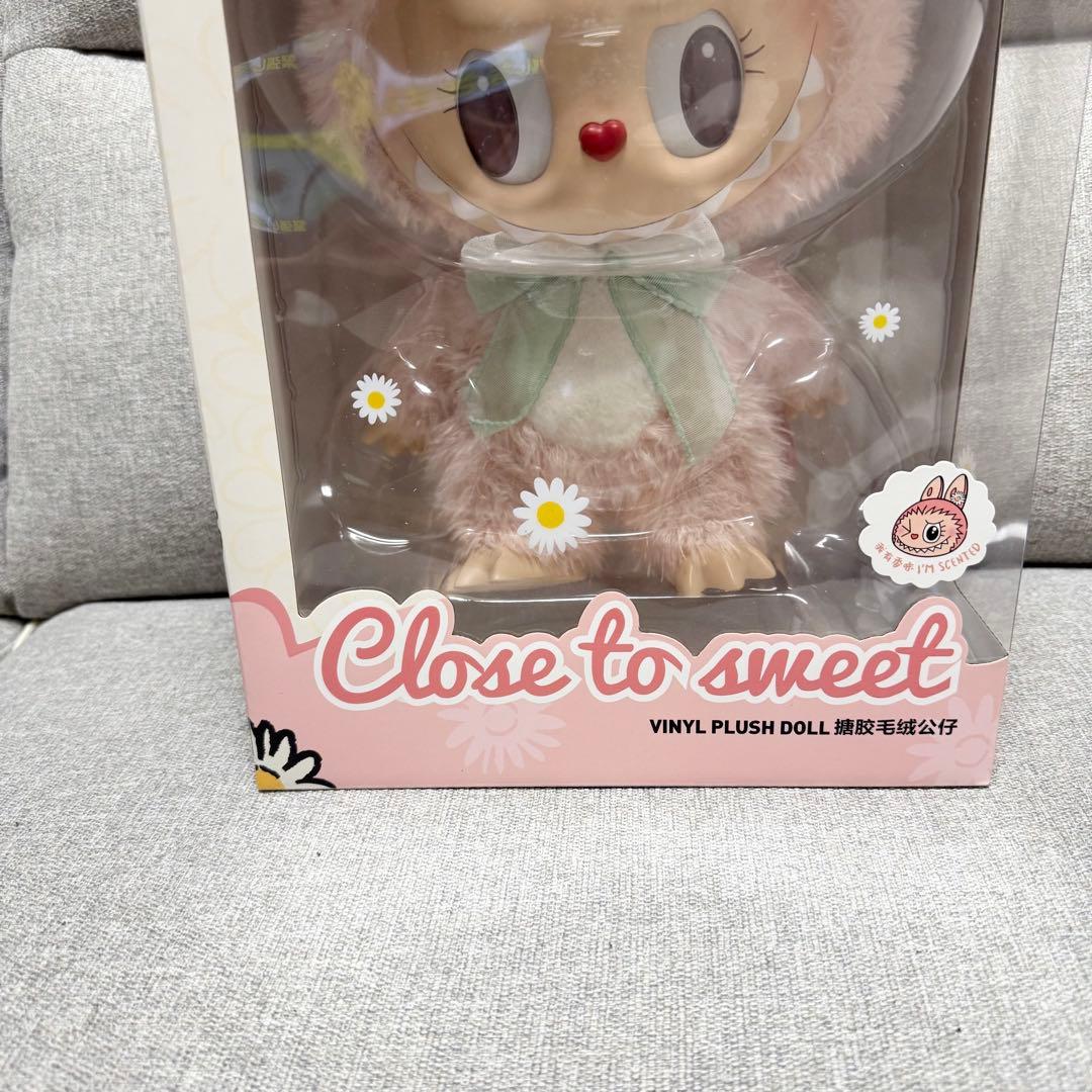 POPMART ランド LABUBU MOKOKO CLOSE TO SWEET