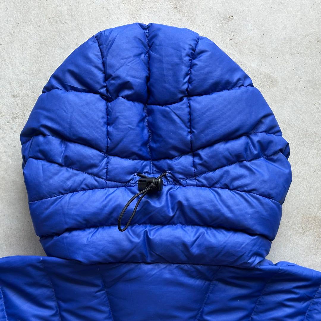 2007年 patagonia ダウンセーターフーディ L ブルー