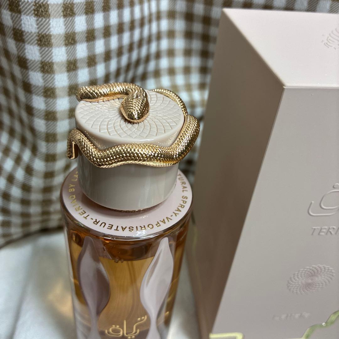Lattafa TERIAQ 香水 ボックス付き